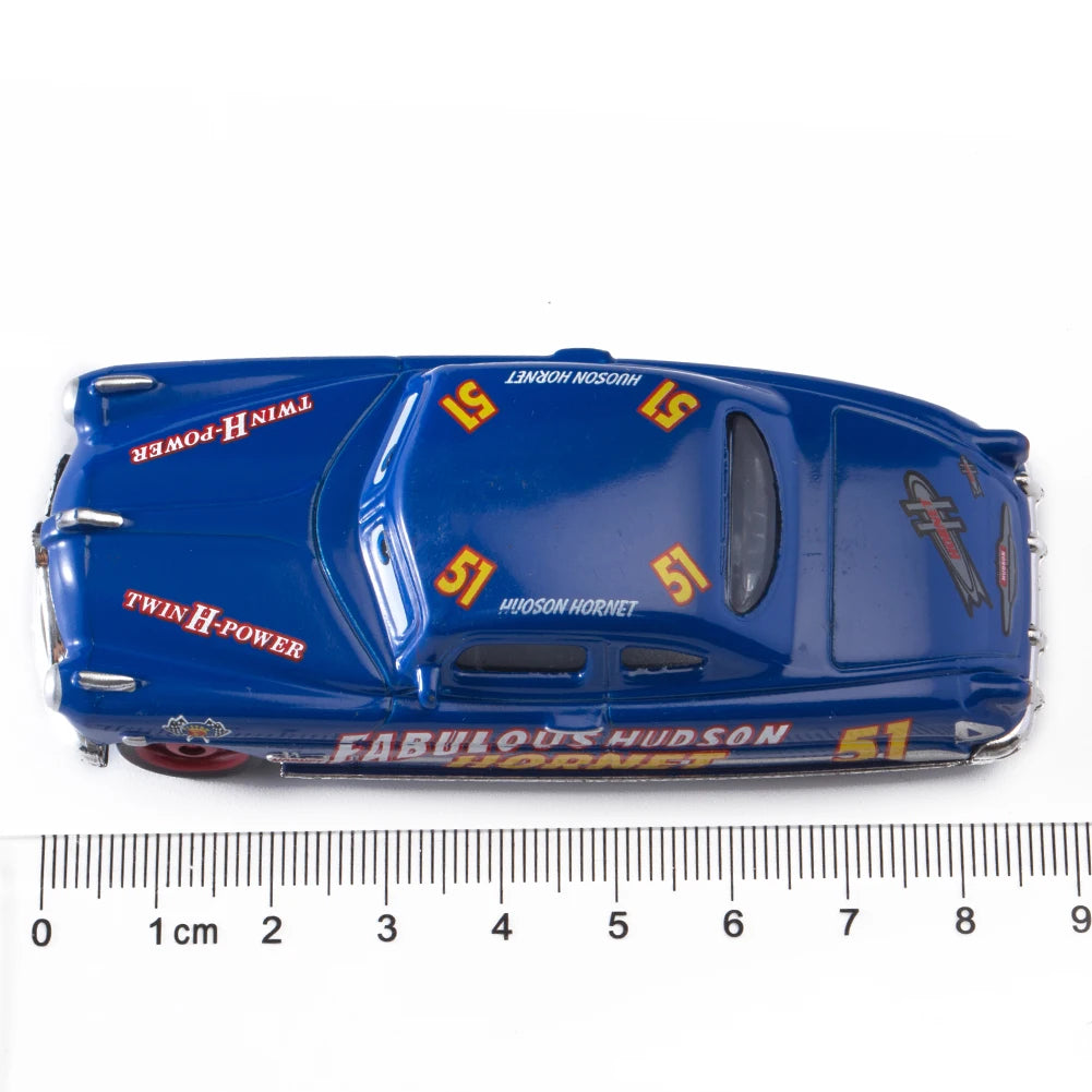 Children Car Disney Pixar Cars 3 Lightning McQueen Toys Jackson Storm The King Mater 1:55 Diecast Metal Alloy Model Car Kid Gift