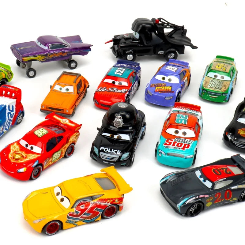 Children Car Disney Pixar Cars 3 Lightning McQueen Toys Jackson Storm The King Mater 1:55 Diecast Metal Alloy Model Car Kid Gift