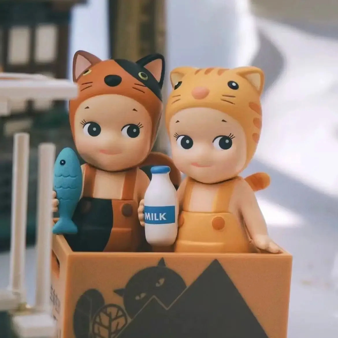 -Sonnny Angel 20th Anniversary Hippers Blind Box Animal Cat Life Series Anime Figures Ornaments Dolls Fans Toy Set For Kids Gift