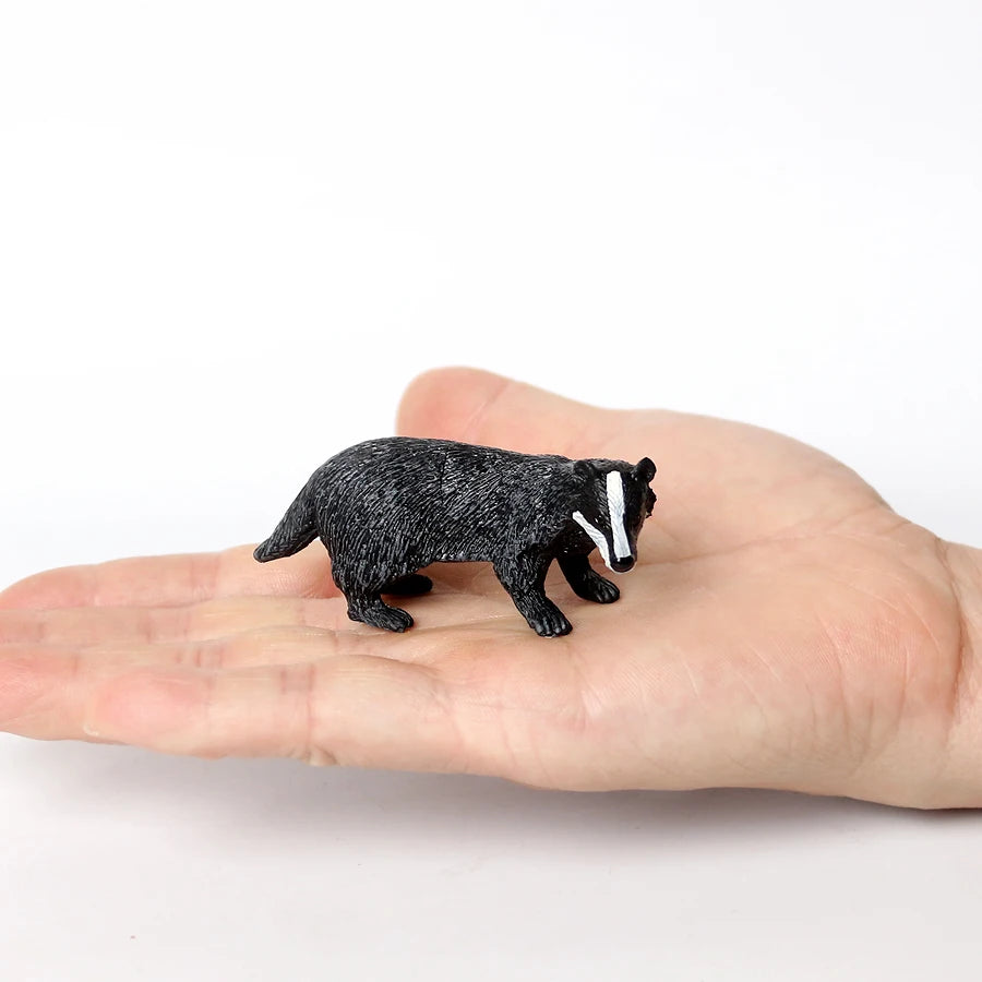 Realistic Woodland Creatures Figurines Toys Raccoon,Beavers ,Badger,Anteater,Platypus Easter Eggs Education Birthday Gift