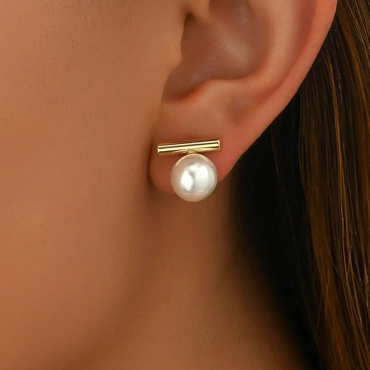 Simple Imitation Pearl Stud Earrings Gold Color Alloy Acrylic Beads Earring For Women Fashion Jewelry Trend Accessories