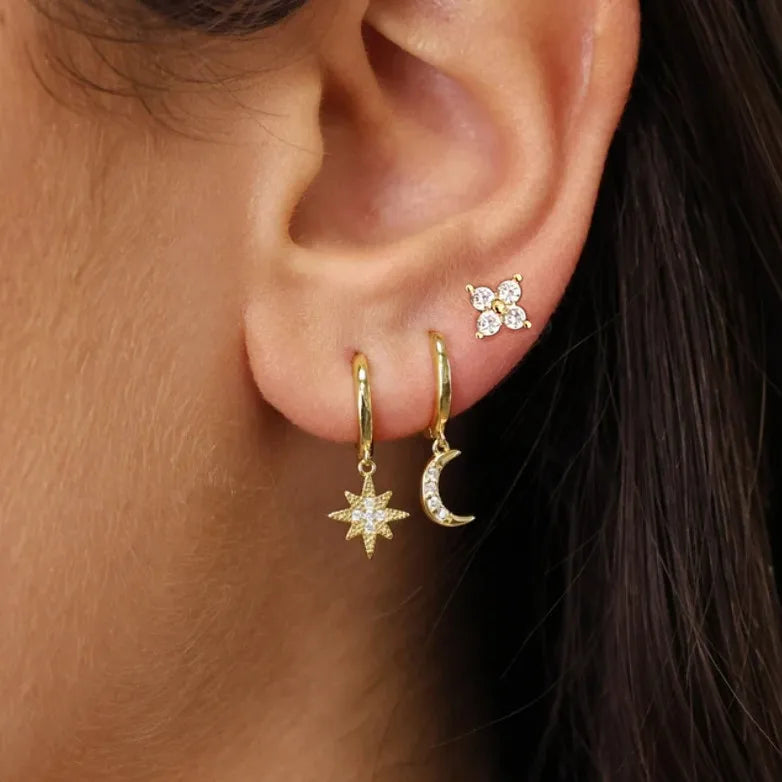 3Pcs Crystal Tragus Stud Earring Set Flower Cartilage Huggie Earring Bulk Helix Jewelry Women Fashion Heart Lobe Earring Pack