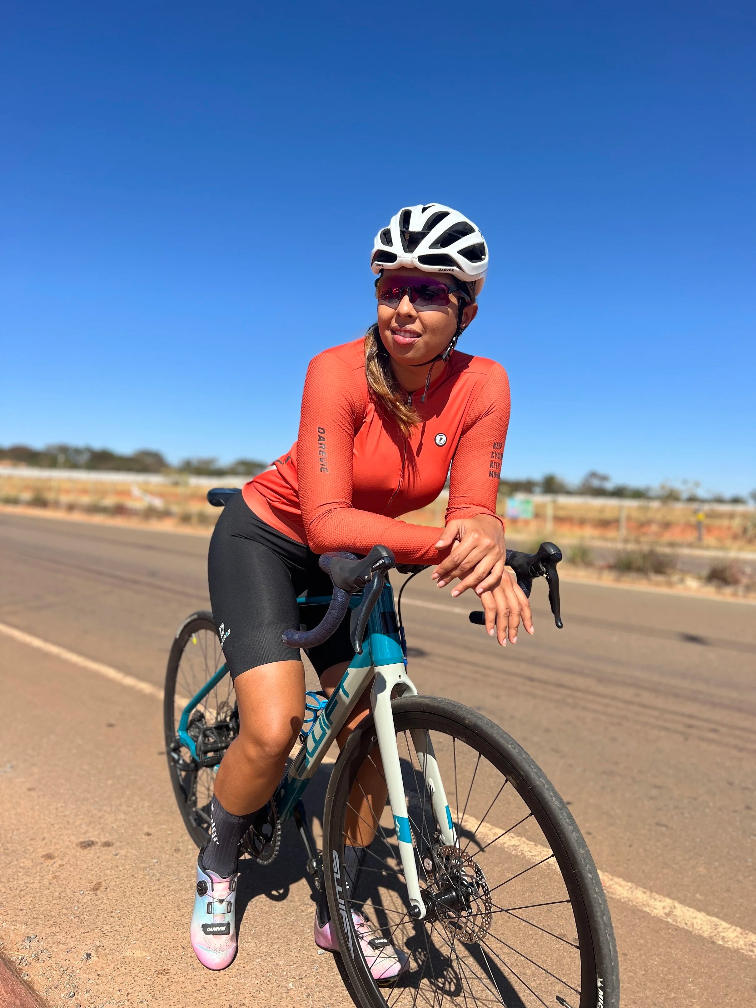 DAREVIE Cycling Jersey Long Sleeve Pro Aero Small Size 3D Bubble Mesh Cycling Jersey Men Women Breathable Man Cycling Maillot