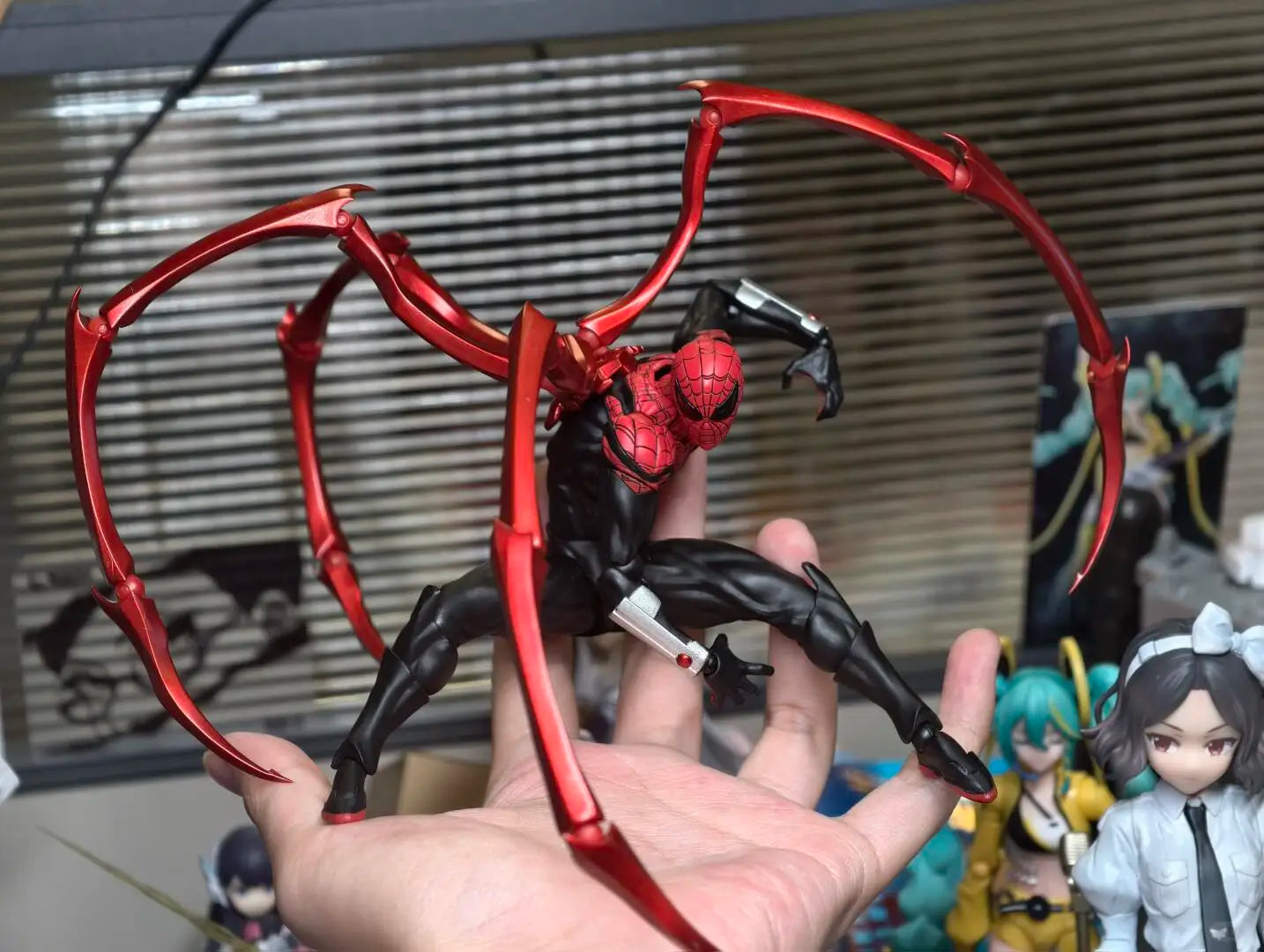 In Stock Mess Toys Superior Spider Man Doctor Octopus Peter Parker Messtoys Spiderman Neighbor Anime Action Figure Toys Gifts